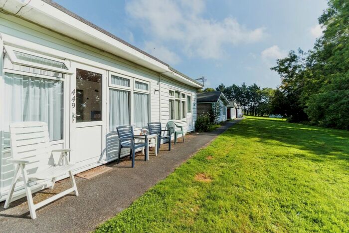 1 Bedroom Bungalow For Sale In Norton Park, Dartmouth, Devon, TQ6