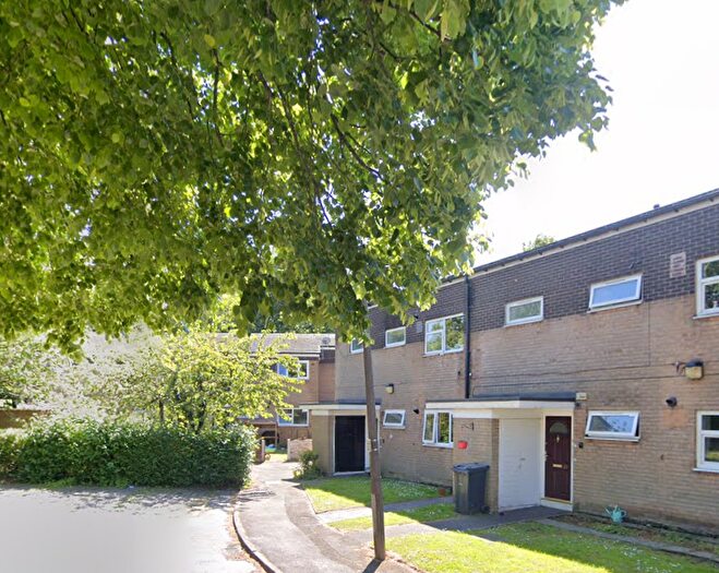 2 Bedroom Flat To Rent In Millwood Court, Bury, Greater Manchester, BL9