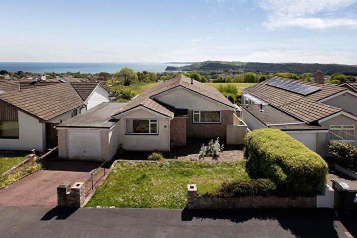 3 Bedroom Detached Bungalow For Sale In Elm Grove, Teignmouth, TQ14