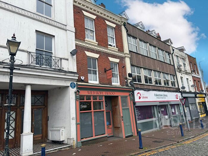 4 Bedroom Flat For Sale In Grace Hill, Folkestone, CT20