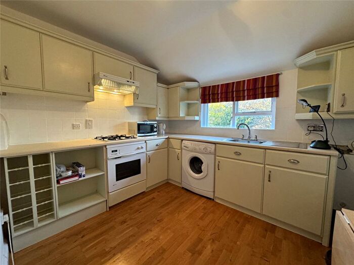 1 Bedroom Flat To Rent In Park Avenue, London, N22