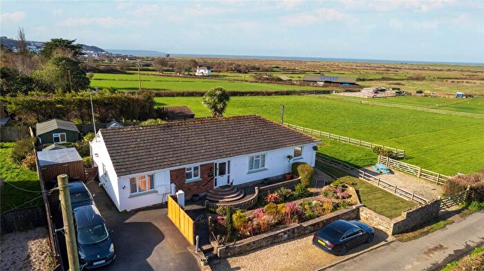 3 Bedroom Bungalow For Sale In Diddywell Road, Appledore, Bideford, EX39
