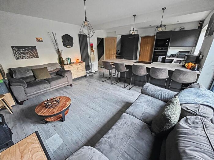 3 Bedroom Detached House For Sale In Cartmel Close, Bury, BL9