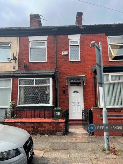 2 Bedroom Terraced House To Rent In Holly Street, Droylsden, Manchester, M43