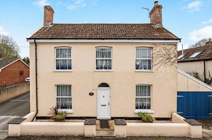 3 Bedroom Detached House For Sale In Moorland, Bridgwater, Somerset, TA7