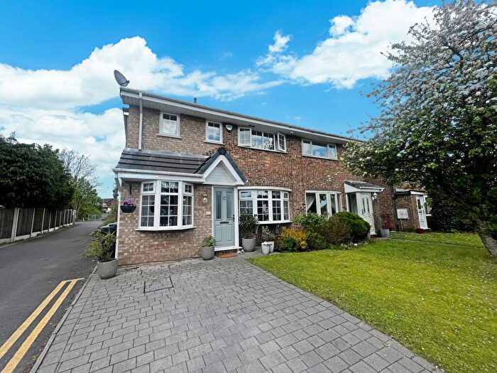 3 Bedroom Semi Detached House To Rent In Hindley Road, Westhoughton, BL5