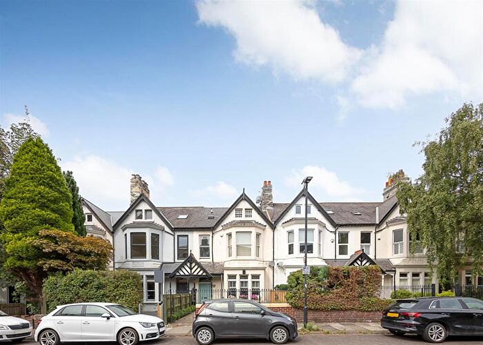 3 Bedroom Maisonette To Rent In Sanderson Road, Jesmond, Newcastle Upon Tyne, NE2