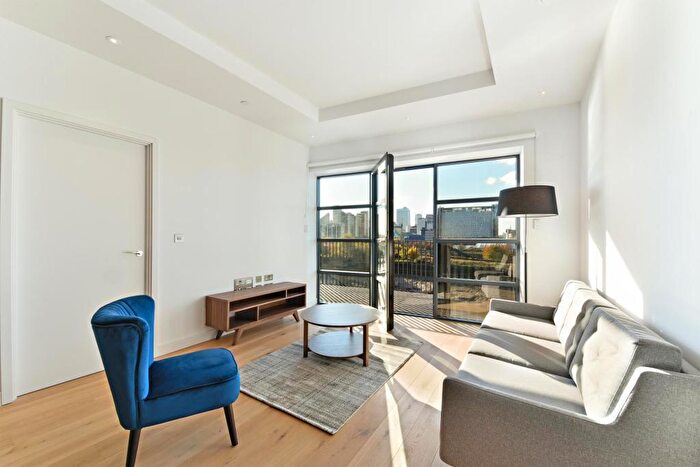 Apartment To Rent In Bridgewater House, London City Island, E14