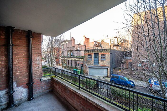 3 Bedroom Flat For Sale In Redcross Way, London Bridge, London, SE1