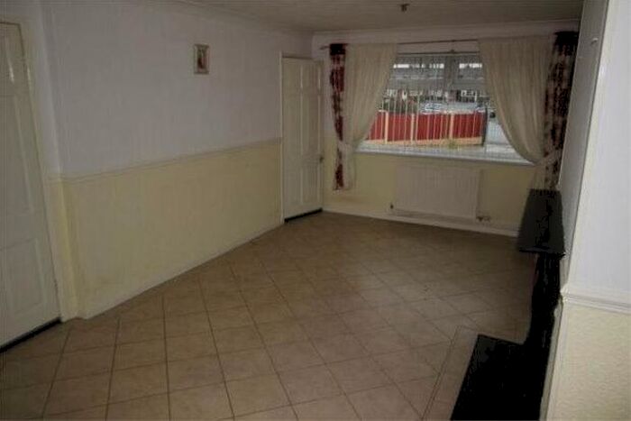 3 Bedroom Property To Rent In Cowper Way, Liverpool, L36