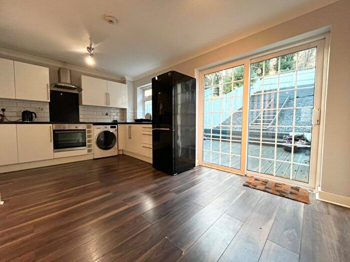 3 Bedroom End Of Terrace House For Sale In Woodhurst, Davis Estate, Chatham, Kent, ME5