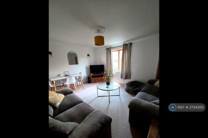 1 Bedroom Flat To Rent In Trafalgar Square, Poringland, Norwich, NR14