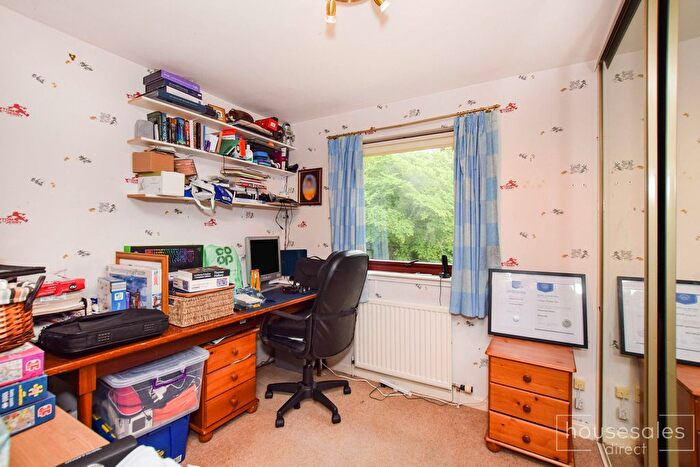 4 Bedroom Detached House For Sale In Turretbank Road, Crieff, PH7