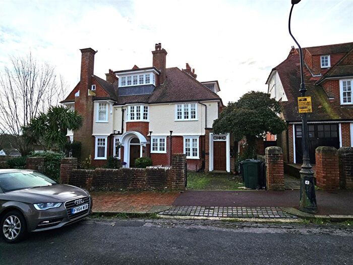 2 Bedroom Apartment To Rent In Rowsley Road, Eastbourne, BN20