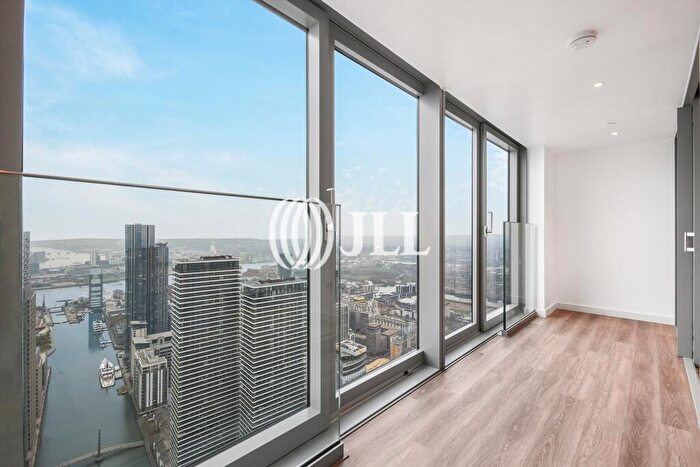 1 Bedroom Flat For Sale In Landmark Pinnacle, Marsh Wall, E14