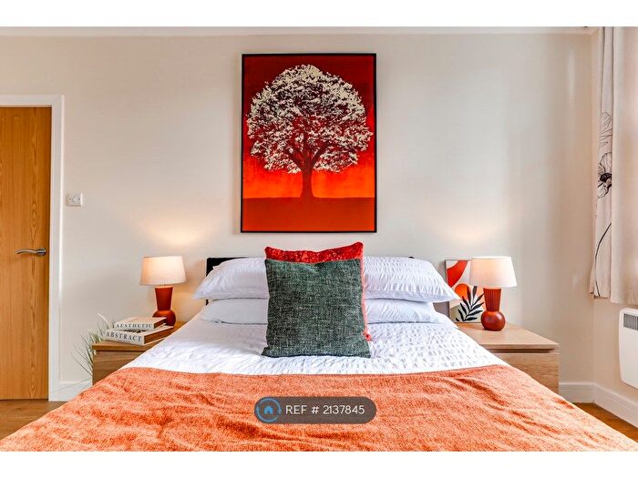 1 Bedroom Flat To Rent In Palace View, Watford, WD17