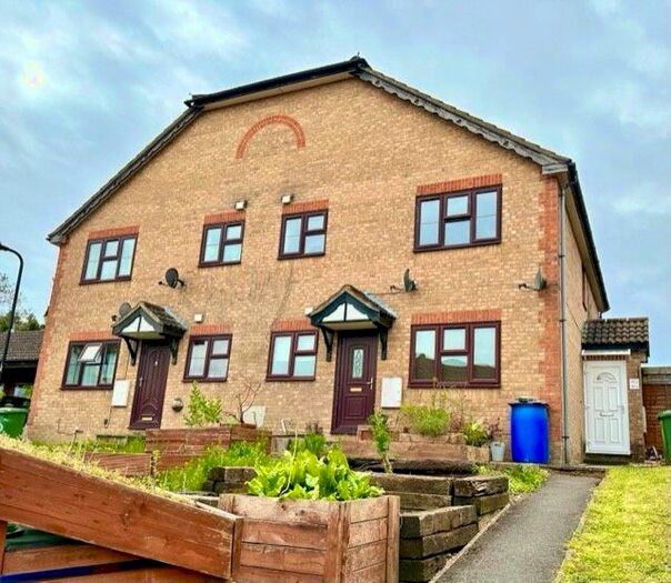 Studio To Rent In Bracklesham Close, Southampton, SO19