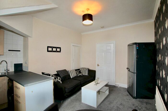 1 Bedroom Flat To Rent In Dinsdale Street South, Sunderland, SR2