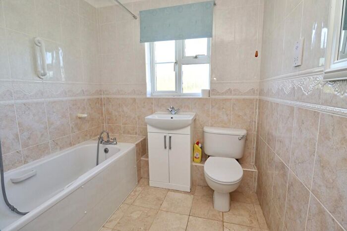 4 Bedroom Detached House For Sale In Vasey Close, Lincoln, LN1