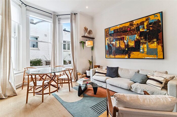 1 Bedroom Flat To Rent In Redcliffe Gardens, London, SW10