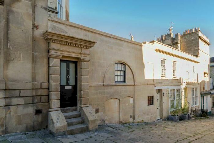 1 Bedroom Apartment To Rent In A Belmont, Bath, BA1