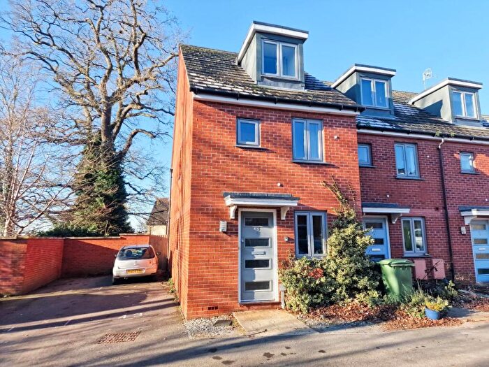 3 Bedroom House To Rent In Graces Field, Stroud, GL5