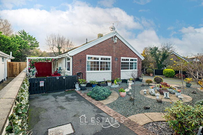 3 Bedroom Detached Bungalow For Sale In Denbigh Circle, Kinmel Bay, LL18