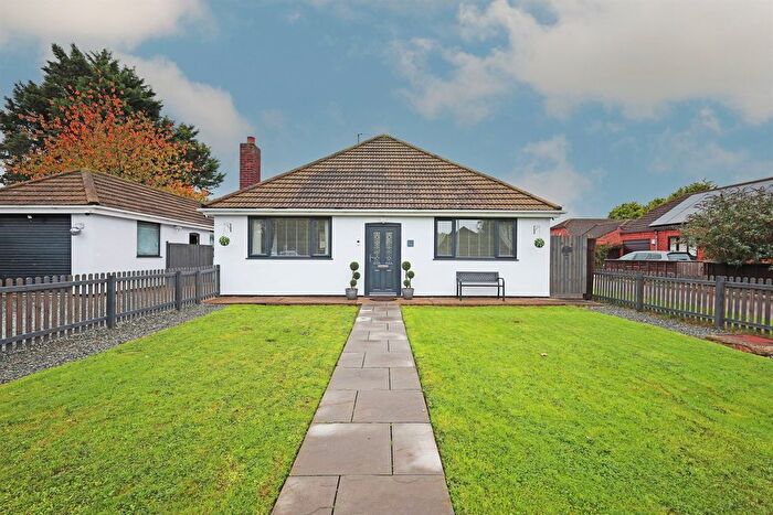 3 Bedroom Bungalow For Sale In Robin Hoods Walk, PE21