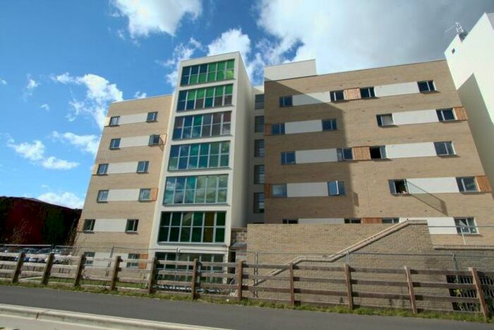 1 Bedroom Flat To Rent In Glenalmond Avenue, Cambridge, Cambridgeshire, CB2