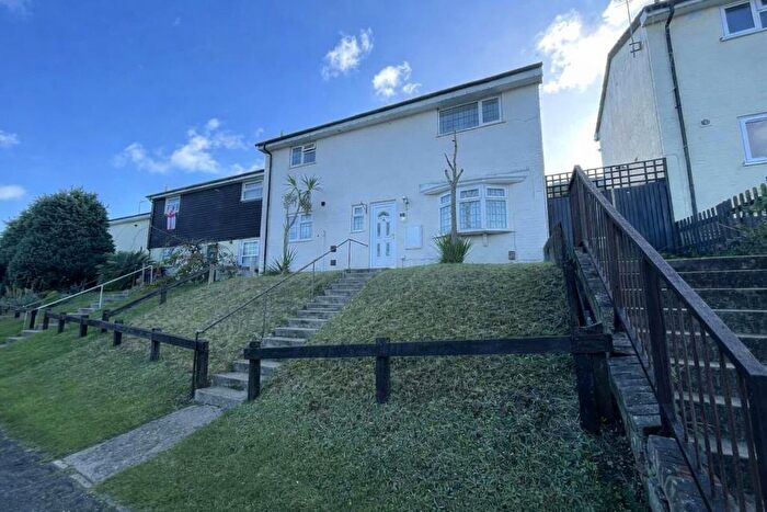 3 Bedroom Property To Rent In Berkshire Close, Chatham, Kent, ME5