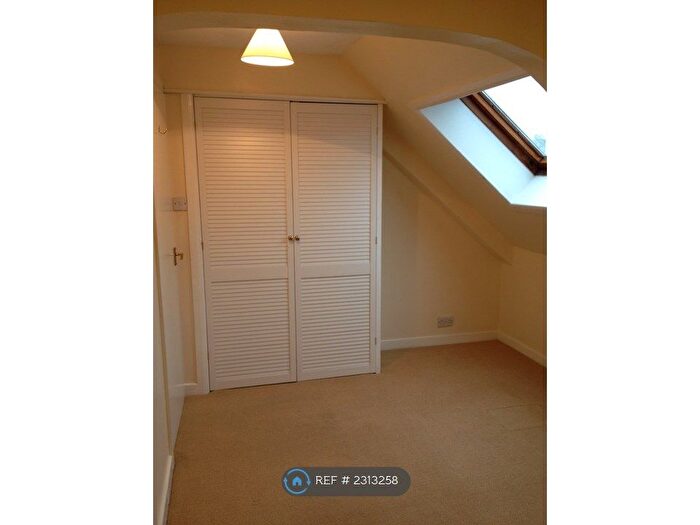 1 Bedroom Flat To Rent In High Street, Kirkcudbright, DG6