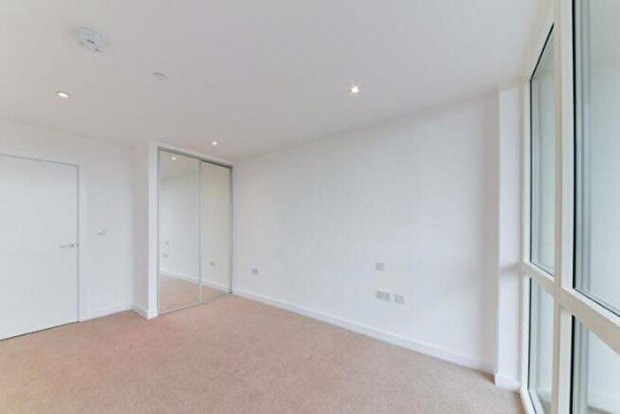 1 Bedroom Apartment For Sale In Discovery Tower, Terry Spinks Place, London, E16