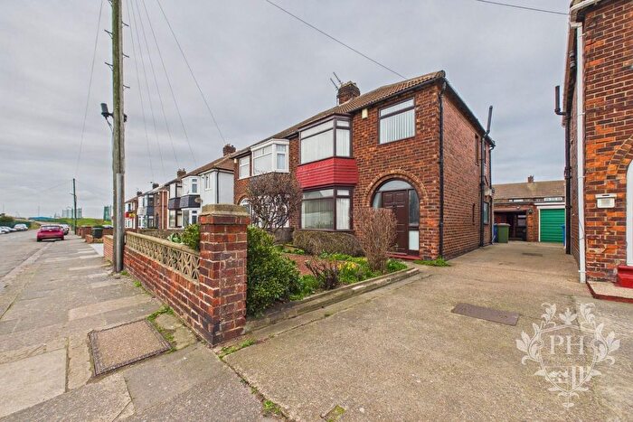 3 Bedroom Semi-Detached House For Sale In York Road, Redcar, TS10