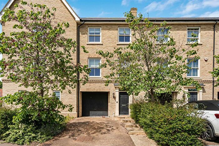 4 Bedroom Town House For Sale In Burling Way, Burwell, Cambridge, CB25