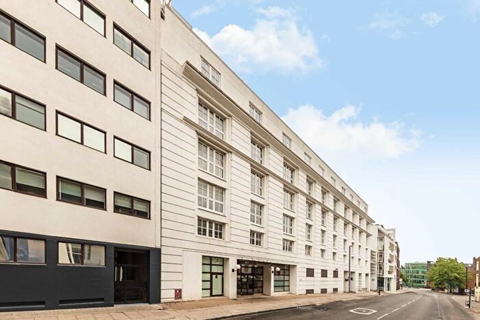 2 Bedroom Flat To Rent In Jamestown Road, Camden Town, NW1