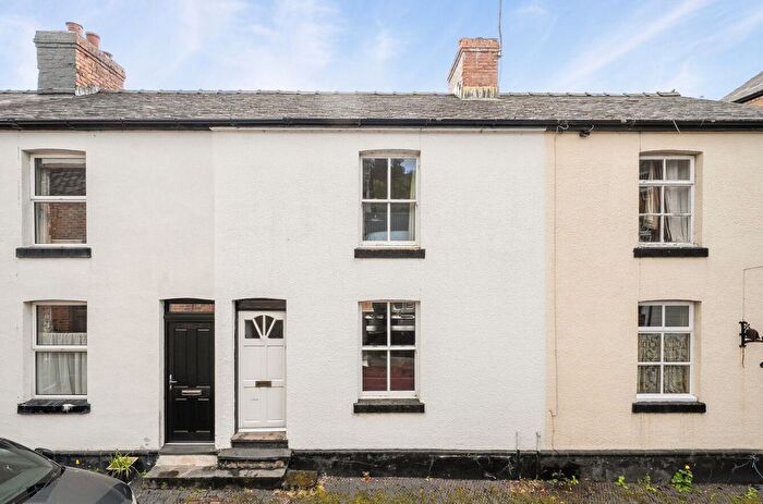 2 Bedroom Terraced House For Sale In Picton Street, Llanidloes, Powys, SY18