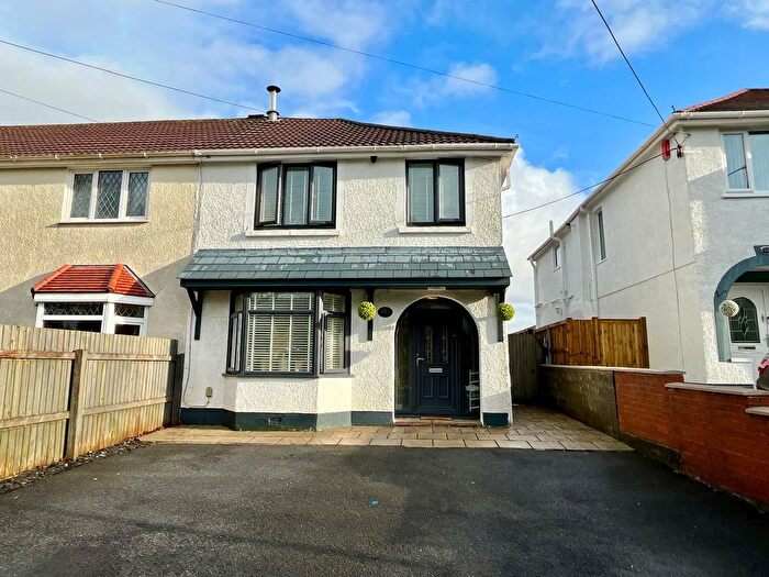 4 Bedroom Semi Detached House For Sale In Cecil Road, Swansea, SA4