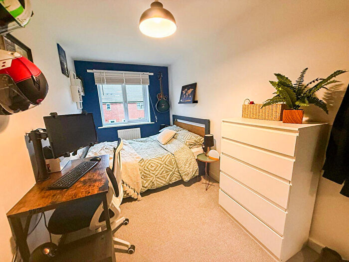 2 Bedroom Semi-Detached House For Sale In Longhall Road, St. Neots, PE19
