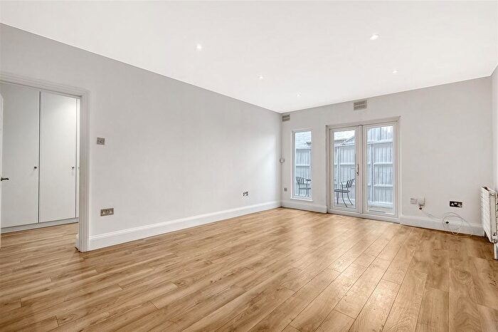 1 Bedroom Flat To Rent In Mountgrove Road, London, N5