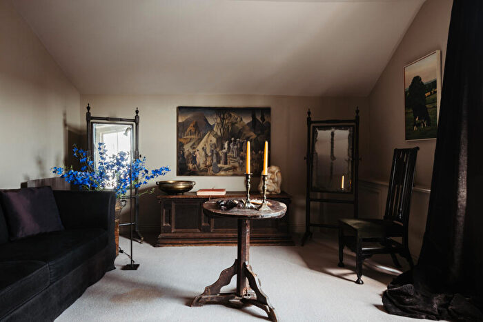 2 Bedroom Terraced House For Sale In The Old Haberdashers, IP14