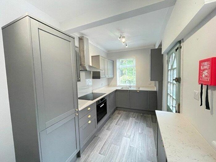 4 Bedroom House Of Multiple Occupation To Rent In Station Street, Loughborough - All Inclusive, LE11