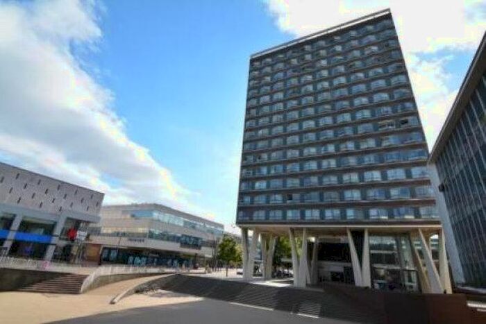 1 Bedroom Flat To Rent In Town Square, Basildon SS14