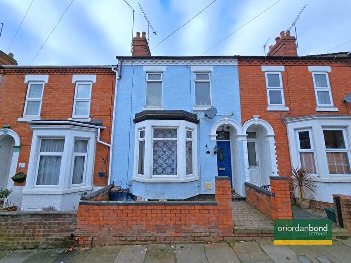 3 Bedroom Terraced House To Rent In Cecil Road, Kingsthorpe, Northampton, NN2