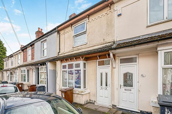 3 Bedroom Terraced House For Sale In Merridale Street West, Penn Fields, Wolverhampton, WV3