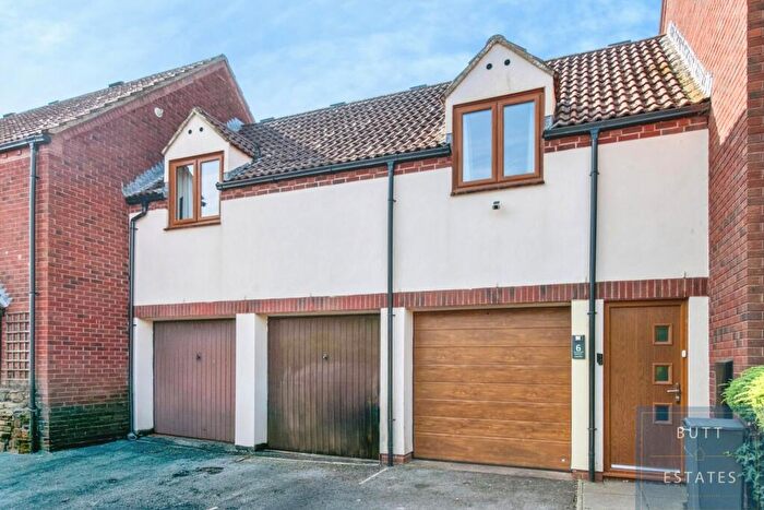 2 Bedroom Terraced House For Sale In Bazley Square, Exeter, EX1