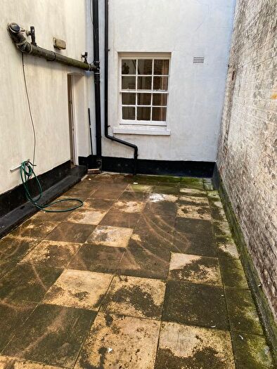 1 Bedroom Flat To Rent In Gloucester Place, London, NW1