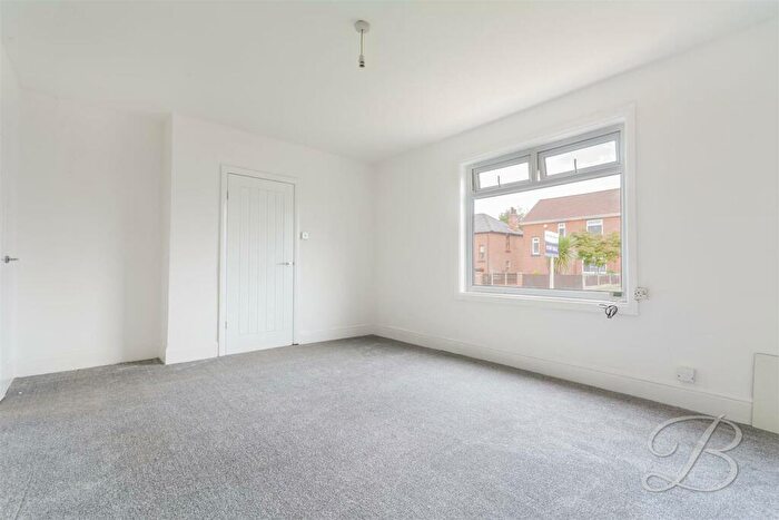 3 Bedroom Semi-Detached House For Sale In Whinney Lane, New Ollerton, Newark, NG22