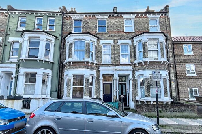 1 Bedroom Flat For Sale In A Lavender Sweep, London, SW11