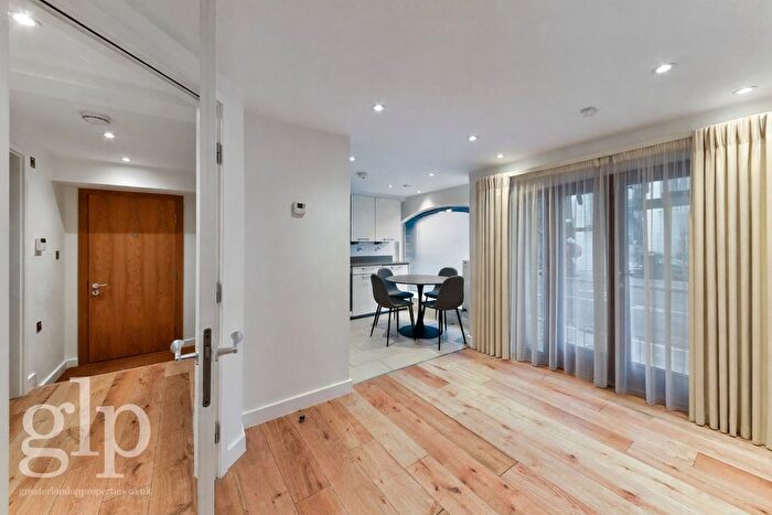 1 Bedroom Flat To Rent In Ridgmount Street, Bloomsbury, WC1E
