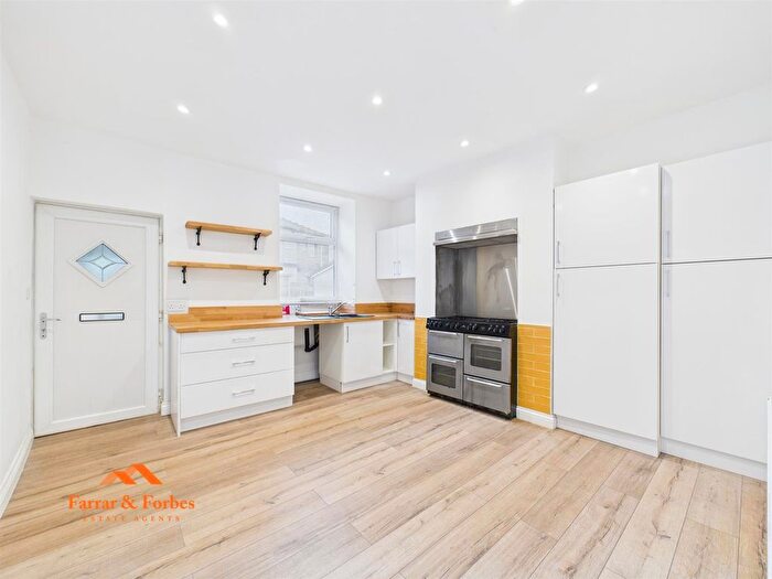 3 Bedroom Terraced House For Sale In Bath Street, Colne, BB8